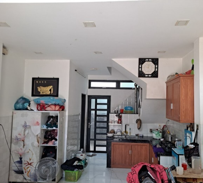 Bán Nhà 5 tầng hẻm xe hơi rộng rãi , giảm sâu 1 tỷ 3 , giá chỉ còn hơn 5 tỷ . Chỉ có tại Bình Tân